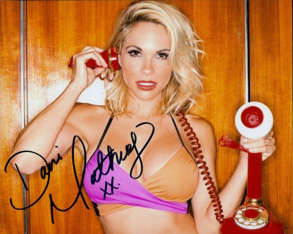 Dani Mathers autographed 8x10 Photo Poster painting COA