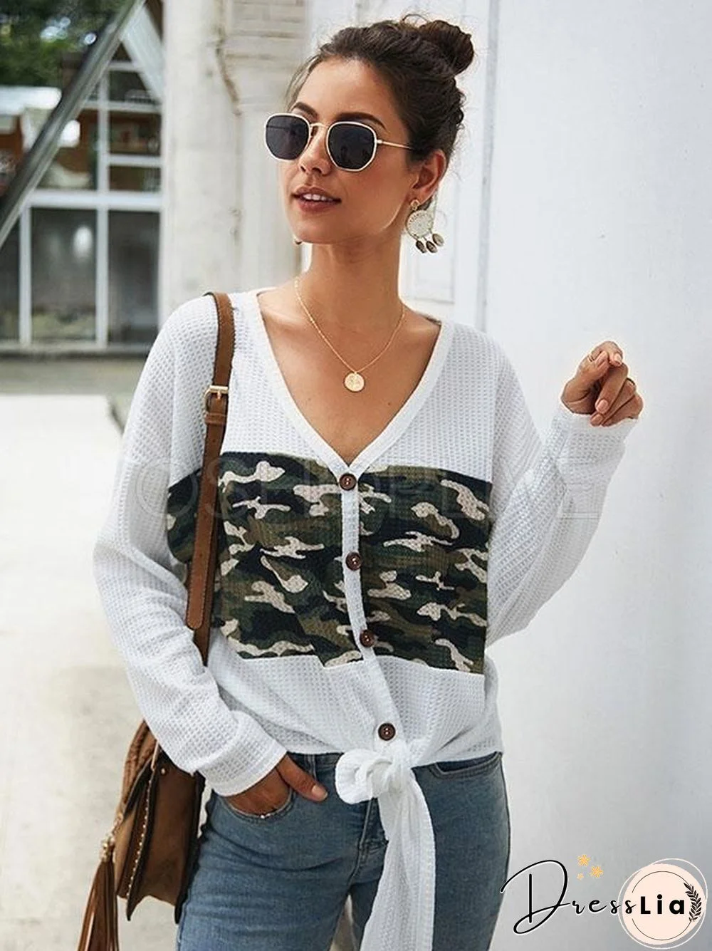 Camouflage Stitching V-neck Knit Sweater