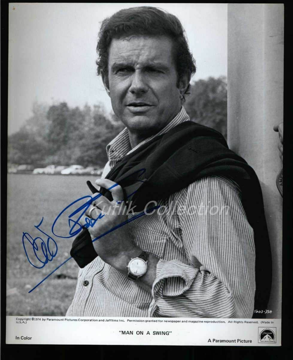 Cliff Robertson - Signed Vintage Celebrity Autograph Photo Poster painting - Spider-Man