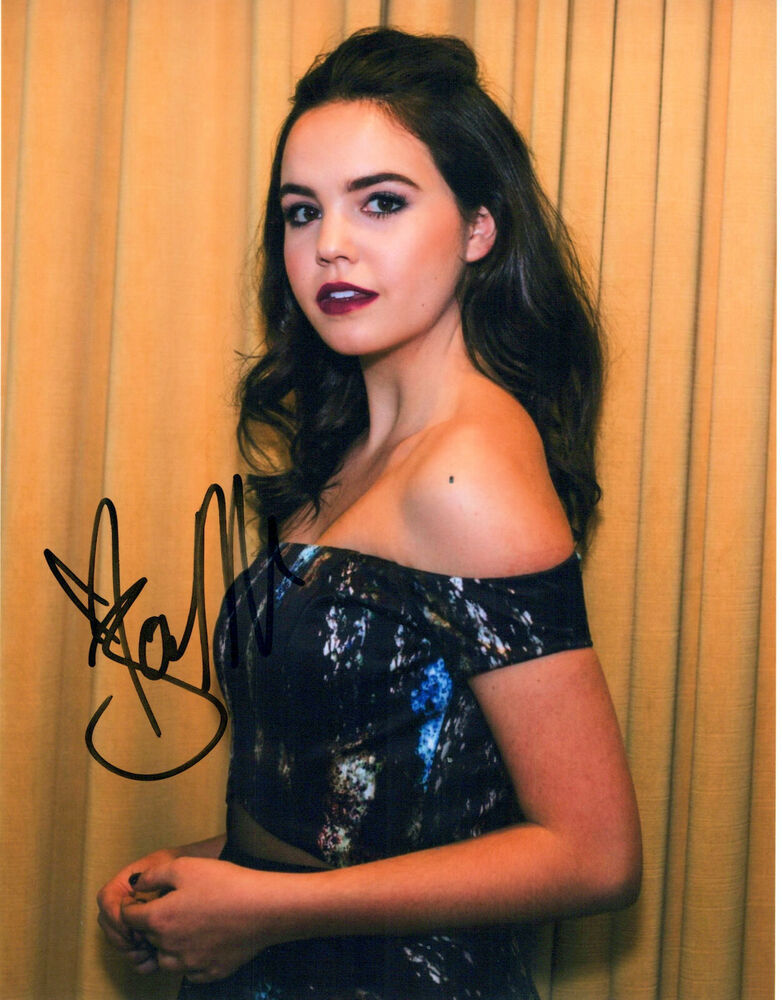 Bailee Madison glamour shot autographed Photo Poster painting signed 8x10 #2