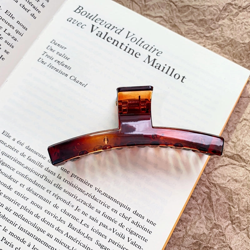 Minimalist Solid Color Arylic Hair Claws