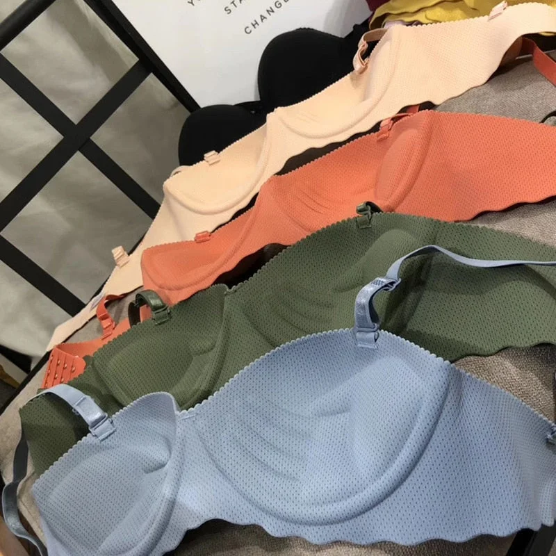 DERUILADY Comfortable And Breathable Push Up Bra Sexy Seamless Wireless Bra For Women Soft Gather Bralette Without Steel Ring