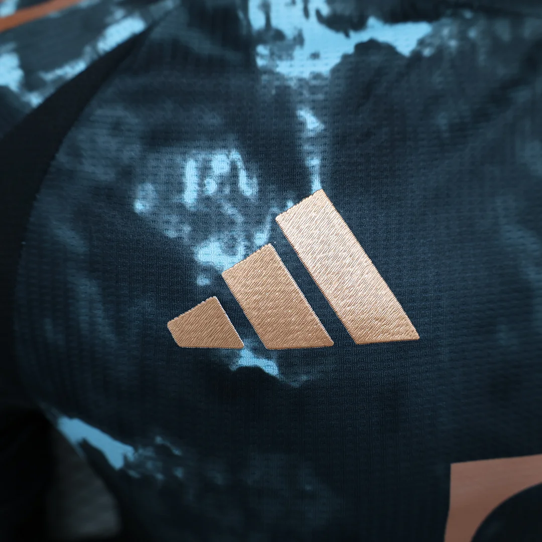 24/25 Bayern Munich Away Player Version Football T-Shirt Thai Quality