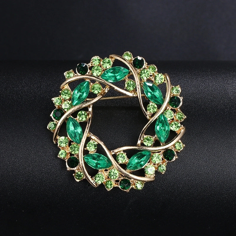 Korean Style Pin Flower Alloy Plating Rhinestones Women’S Brooches