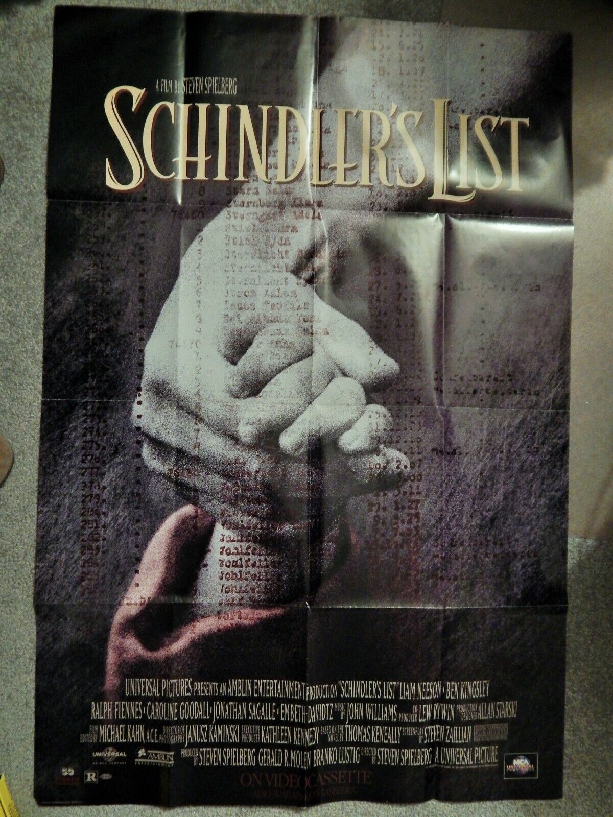 SCHINDLER'S LIST (1993 40 X 27 VIDEO DEALER BROCHURE) LIAM NEESON, SPIELBERG PIC