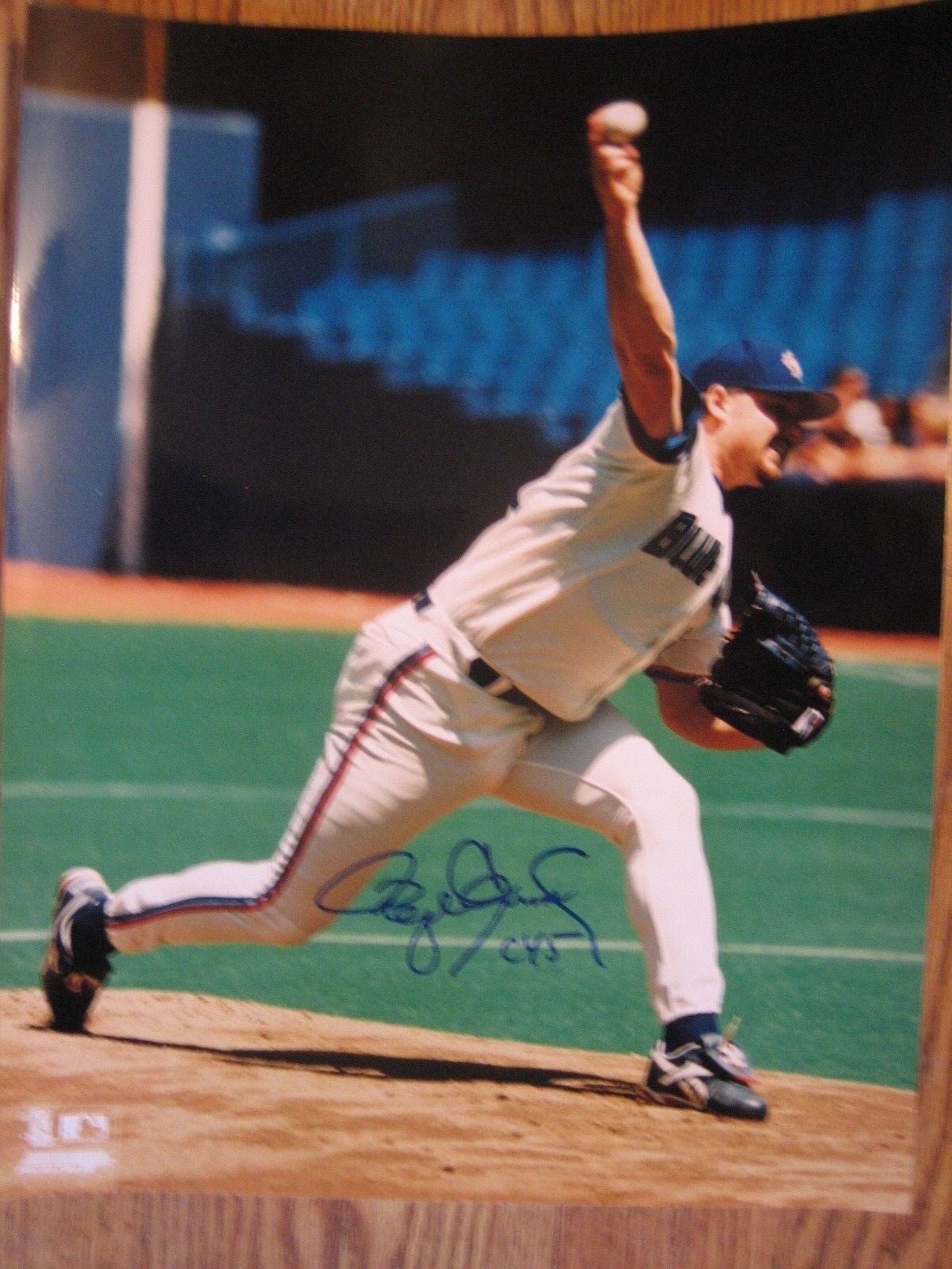 Roger Clemens Signed Autographed 11 x 14 Photo Poster painting PSA/DNA authentication Blue Jays