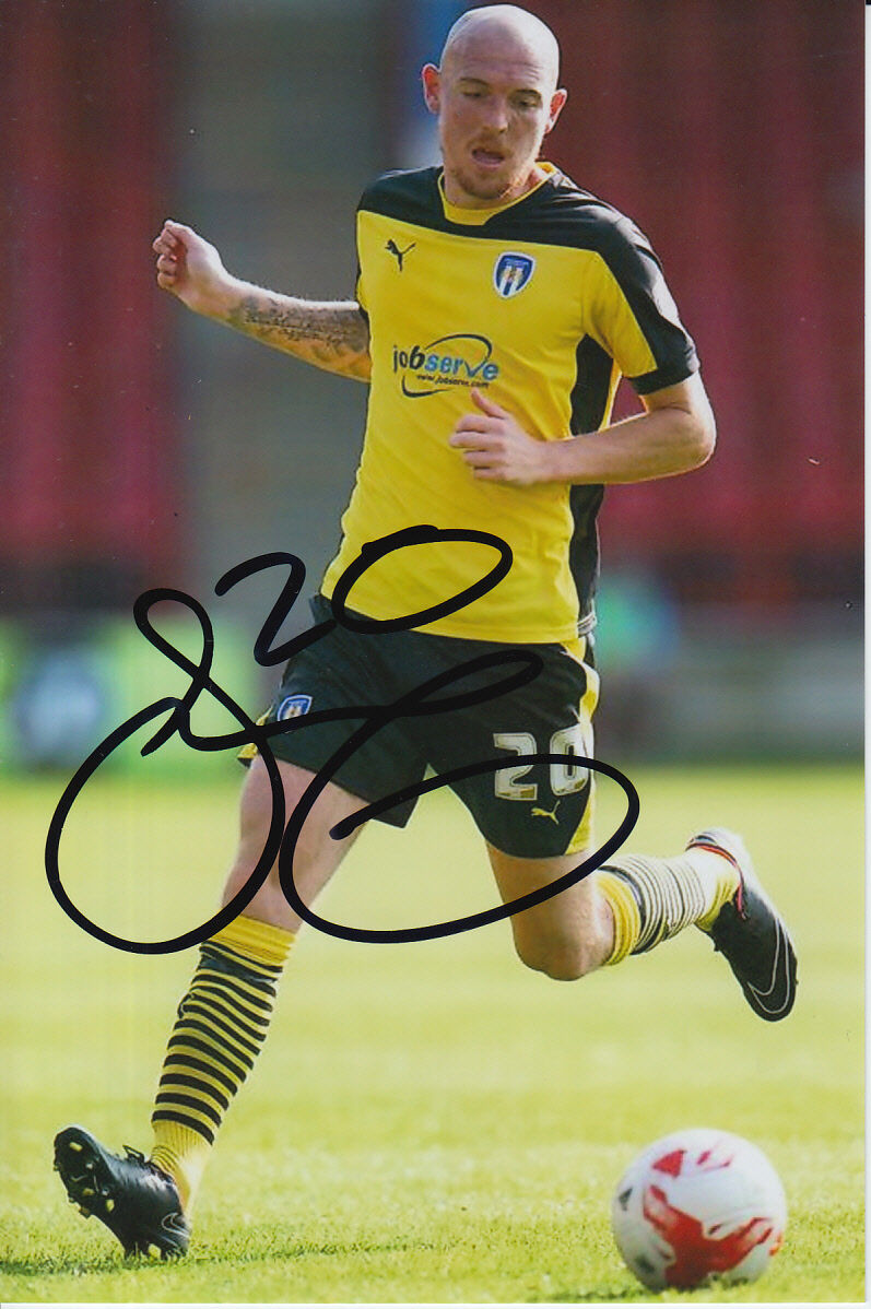 COLCHESTER UNITED HAND SIGNED SEAN CLOHESSY 6X4 Photo Poster painting 1.