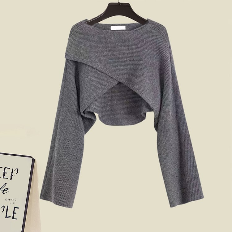 Irregular Short Sweater  - Modakawa Modakawa