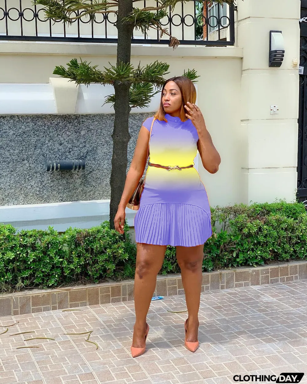 Sexy Short Sleeve Pleated Mini Dress With Belt