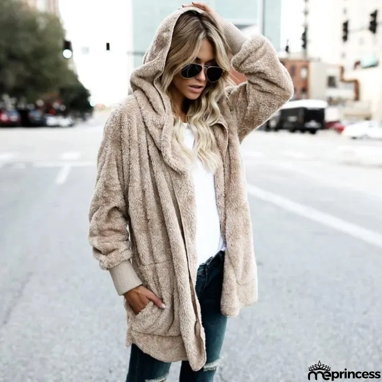 Fashionable and Minimalist winter Coat