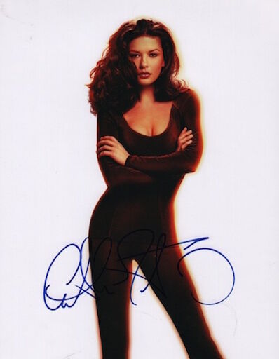 Catherine Zeta-Jones signed 11X14 Photo Poster painting