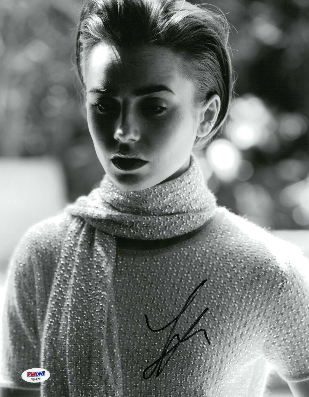 Lily Collins Signed Authentic Autographed 11x14 B/W Photo Poster painting PSA/DNA #AE84893