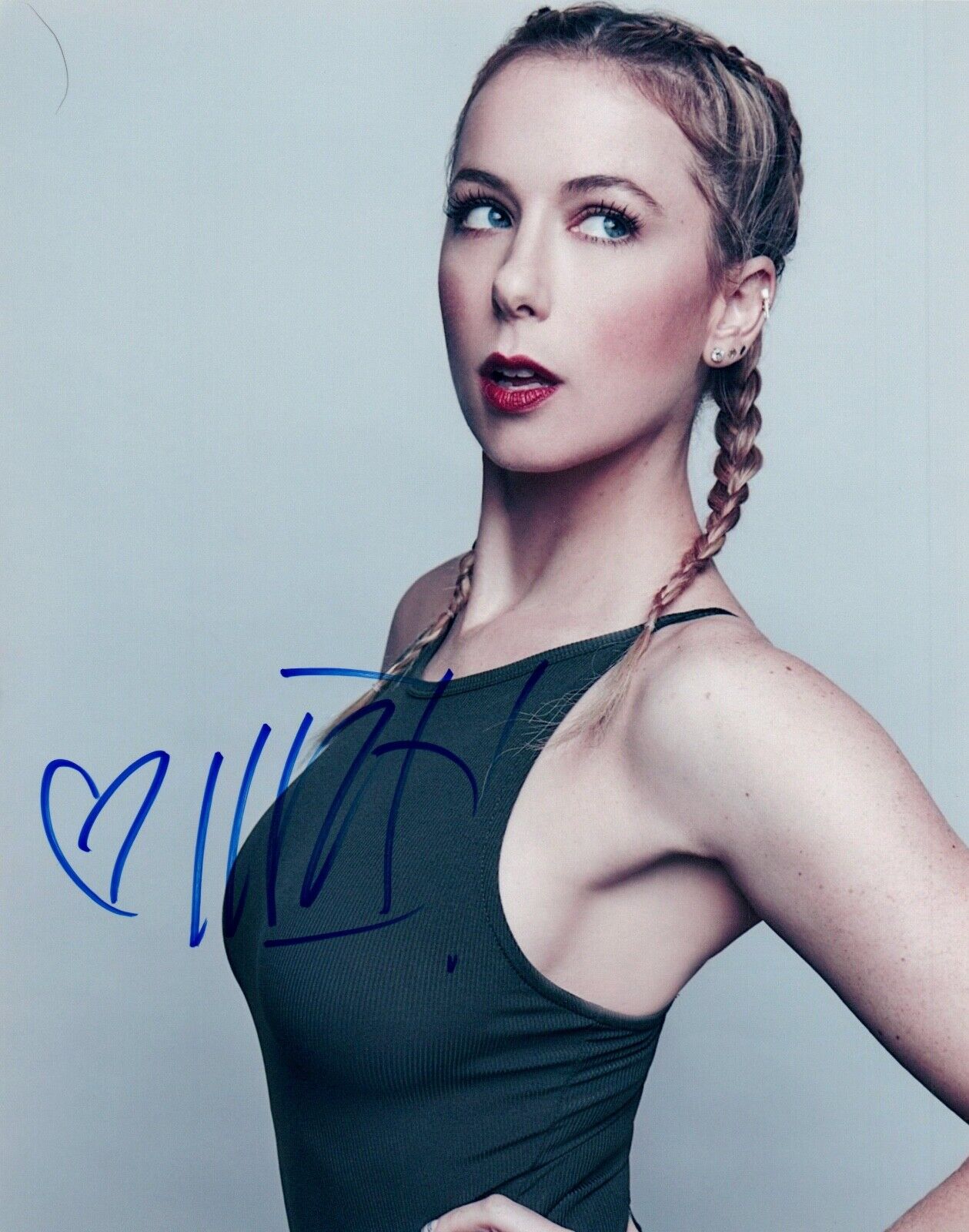 Iliza Shlesinger Signed Autographed 8x10 Photo Poster painting Comedian COA