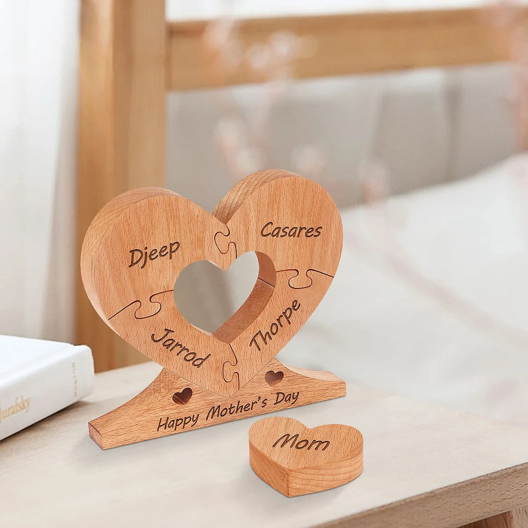 Personalized Name Heart Puzzle Stakes Frame Gift for Mom
