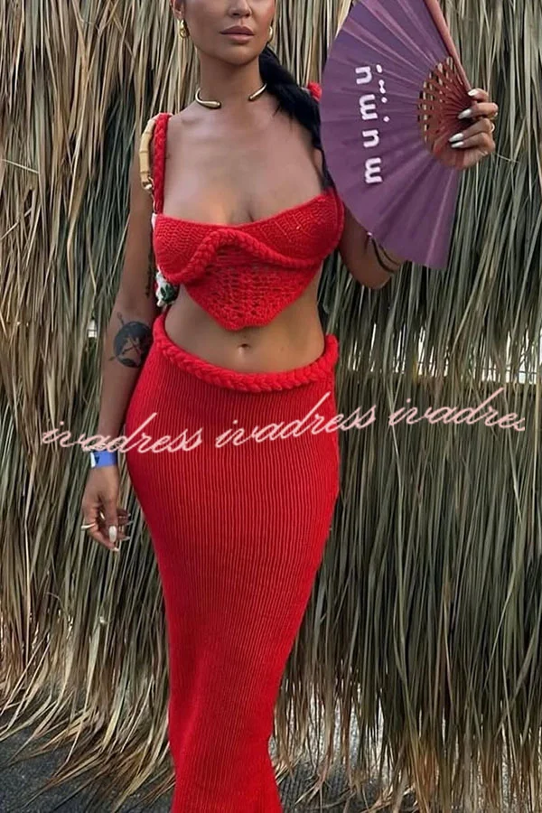 Sumui Hollow Crochet Knit Braid Detail V-shaped Hem Crop Vacation Tank