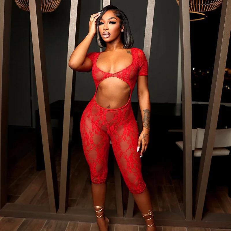 Uveng Uveng Women's Spring New Sexy Lace Splicing U-Neck Short-Sleeved Umbilly Joint Shorts