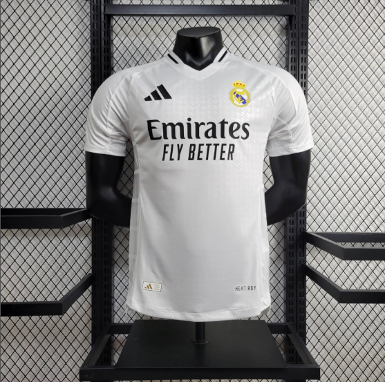 24/25 Real Madrid White Player Version Football T-Shirt Thai Quality