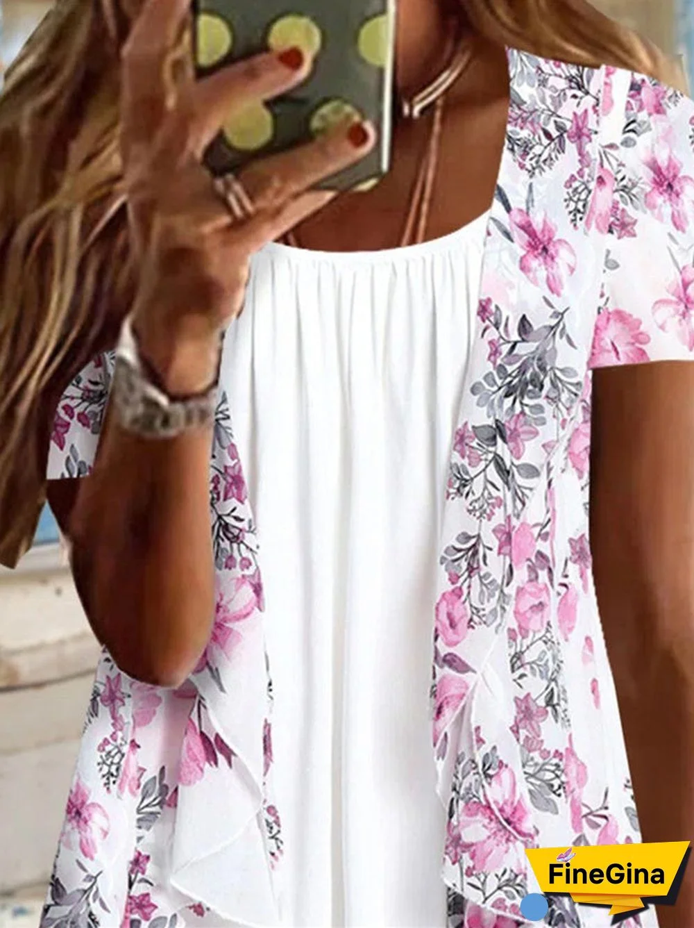 Women Short Sleeve U-neck Floral Printed Top