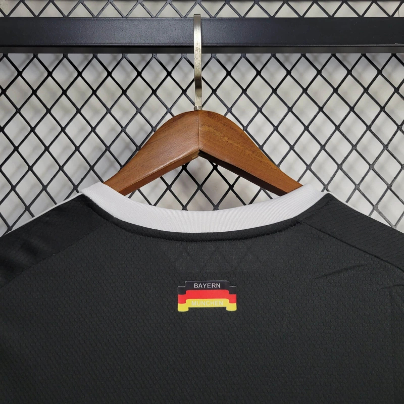 24/25 Arsenal Black Football Shirt Thai Quality