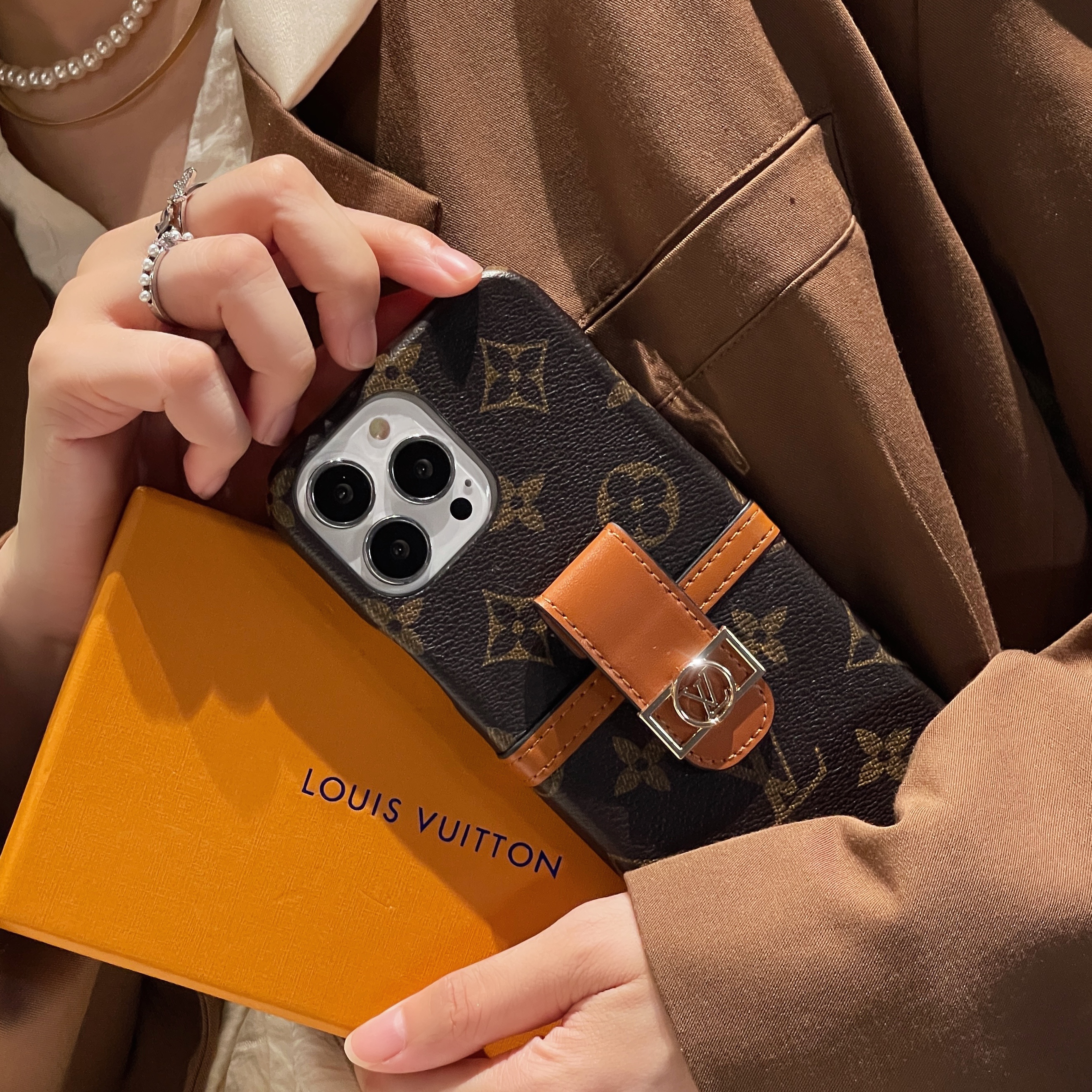 LV Canvas Leather Monogram Security Button Card Apple iPhone Case