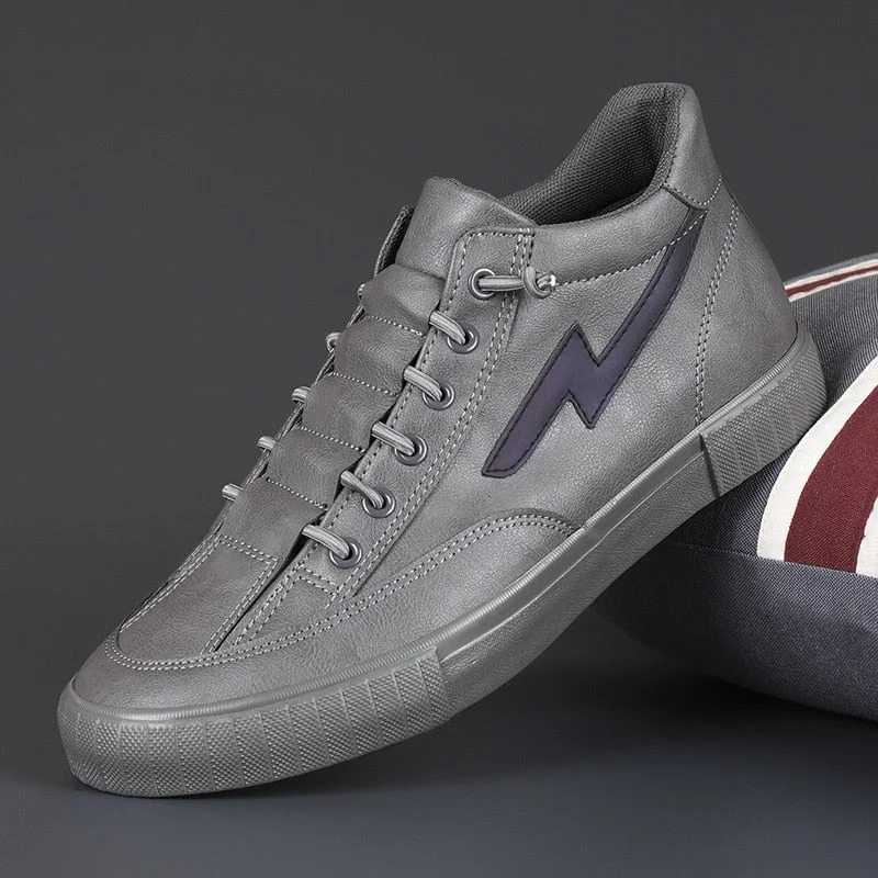 2020 Spring New High Top Men's Vulcanize Shoes Slip On Male Flat Shoes British Fashion Sneakers Men Loafers Leisure Shoes