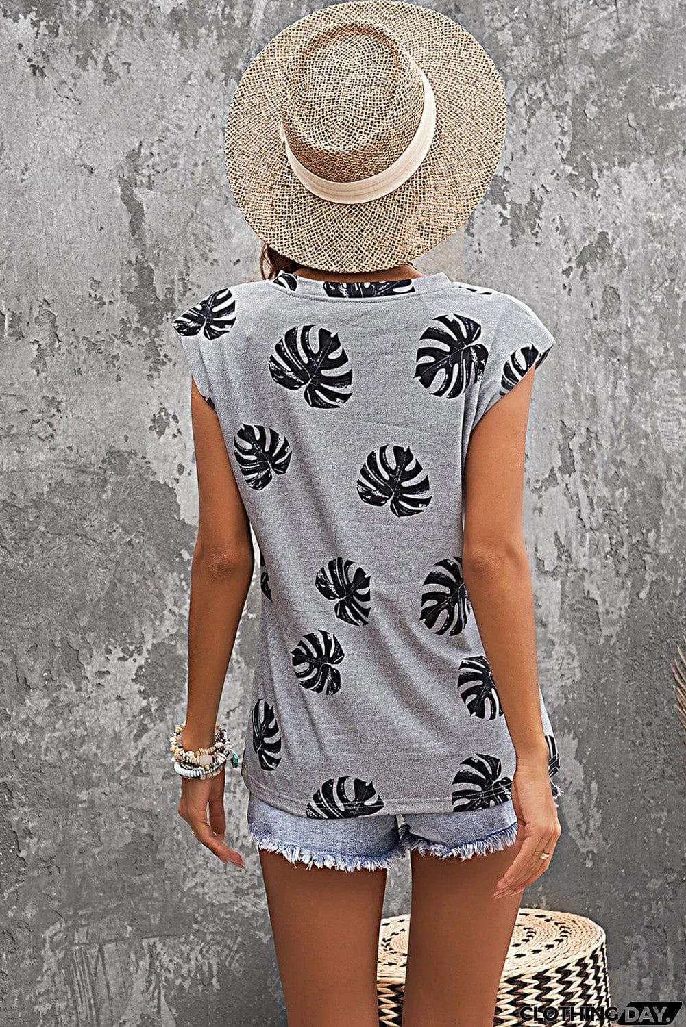 Palm Leaves Crew Neck Tank