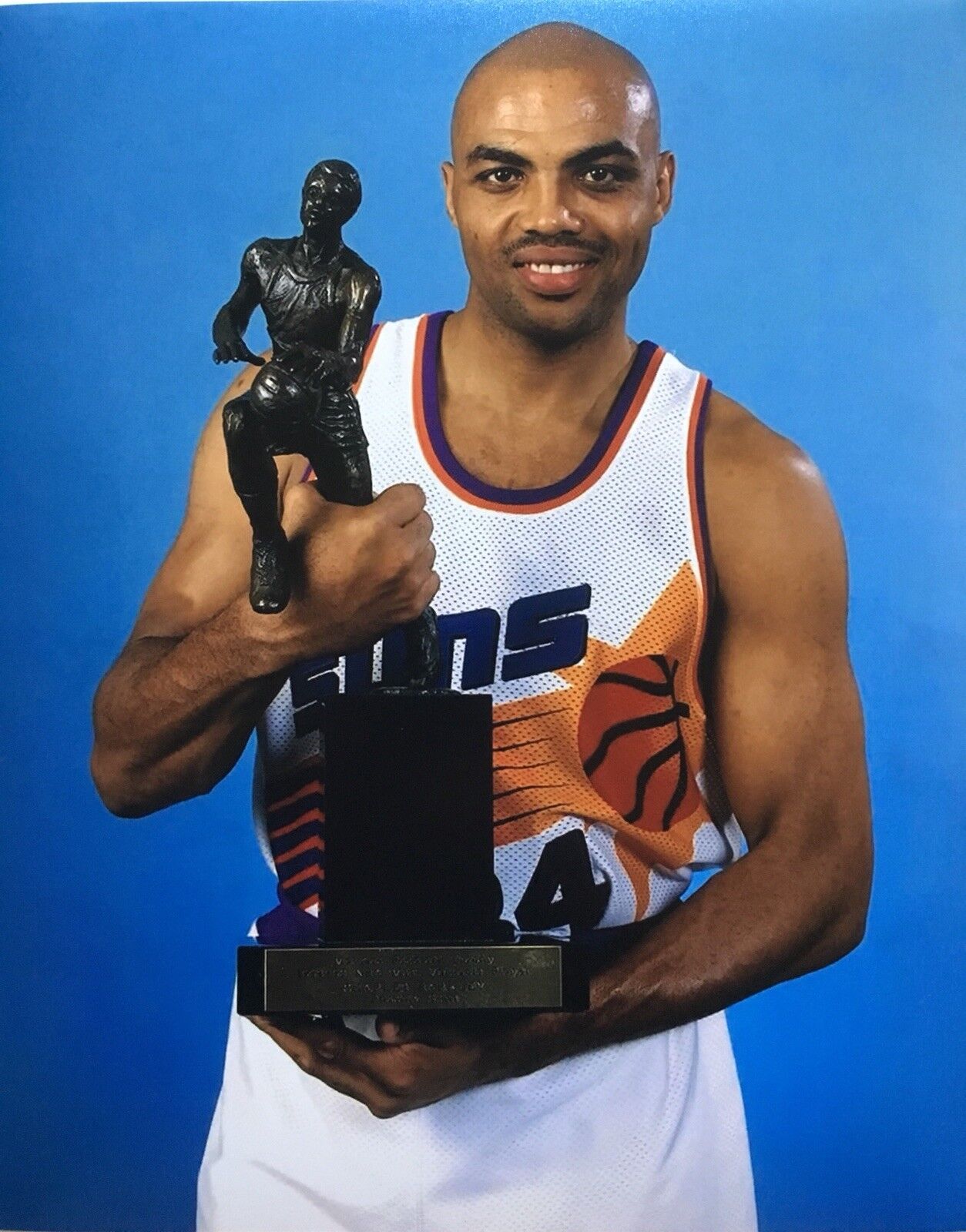 CHARLES BARKLEY Photo Poster painting 8x10 Print SUNS MVP TROPHY IMAGE NBA 8x10