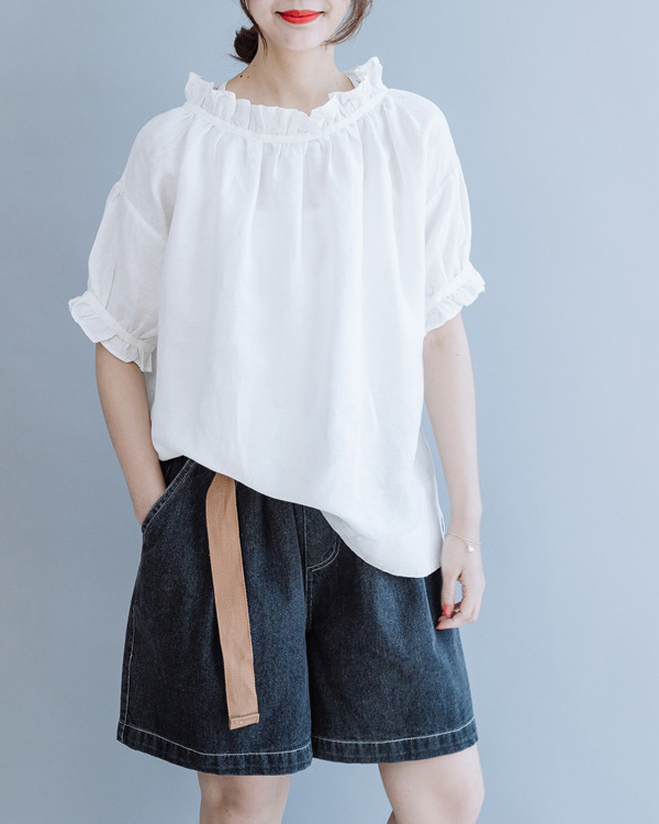 Ruffled Neckline Short Puff Sleeve Solid Color Top