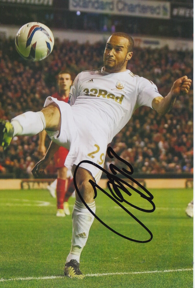 SWANSEA CITY HAND SIGNED ASHLEY RICHARDS 6X4 Photo Poster painting.