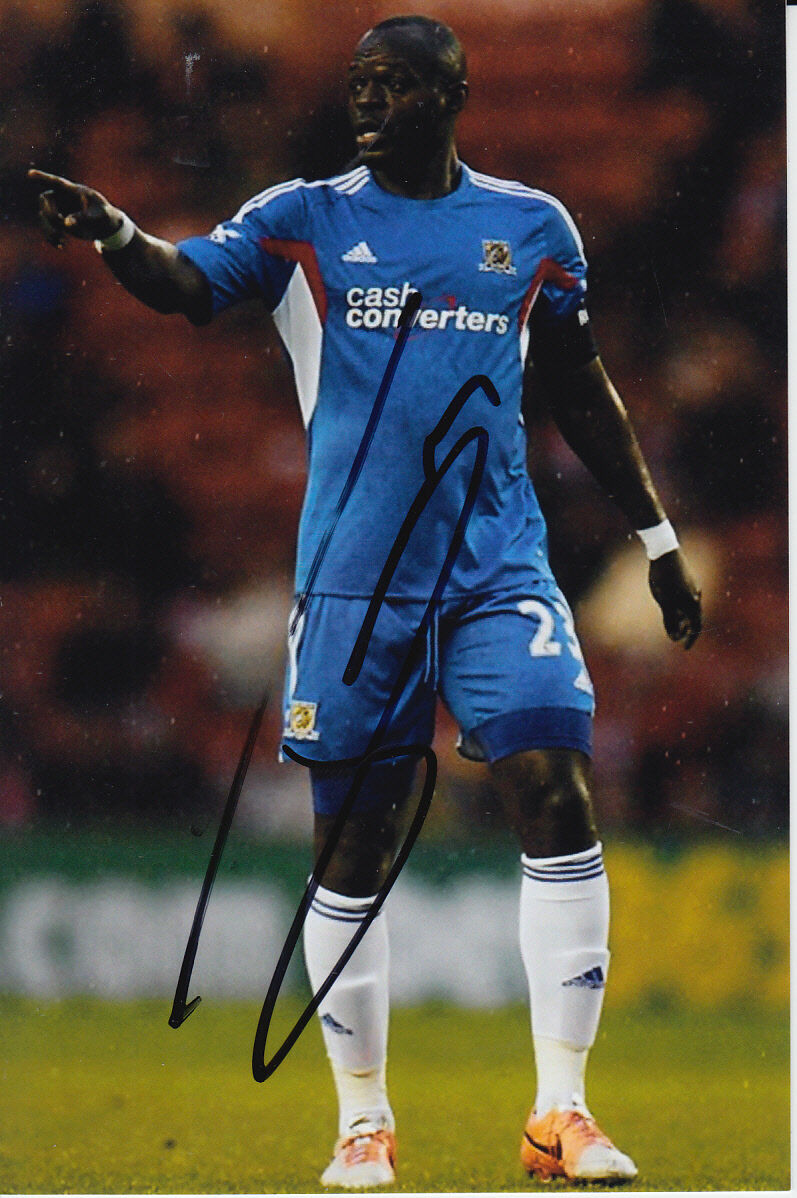 HULL CITY HAND SIGNED ABDOULAYE FAYE 6X4 Photo Poster painting.