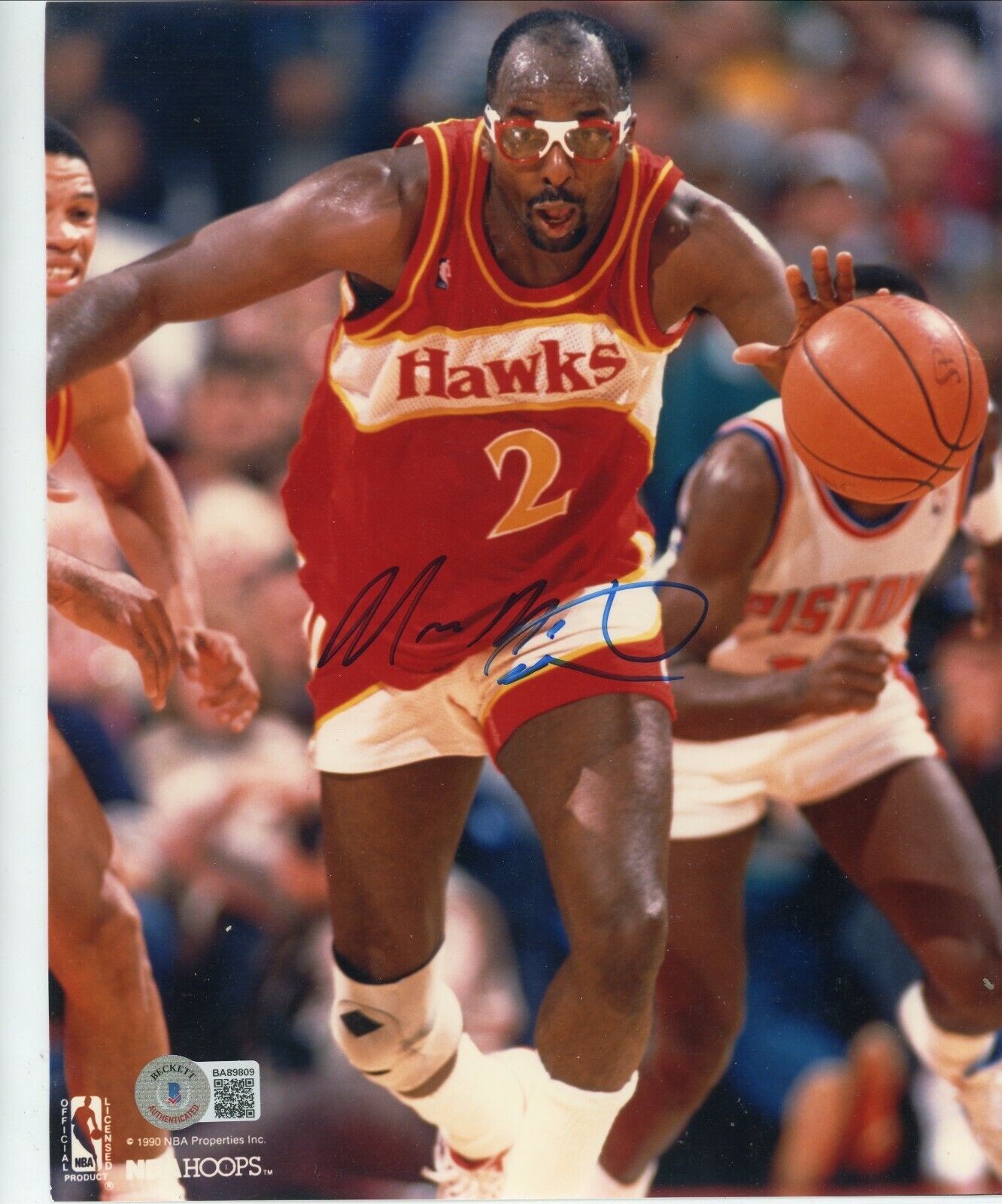 MOSES MALONE DECEASED HAWKS 76ERS ROCKETS 8X10 SIGNED AUTOGRAPHED BECKETT BAS