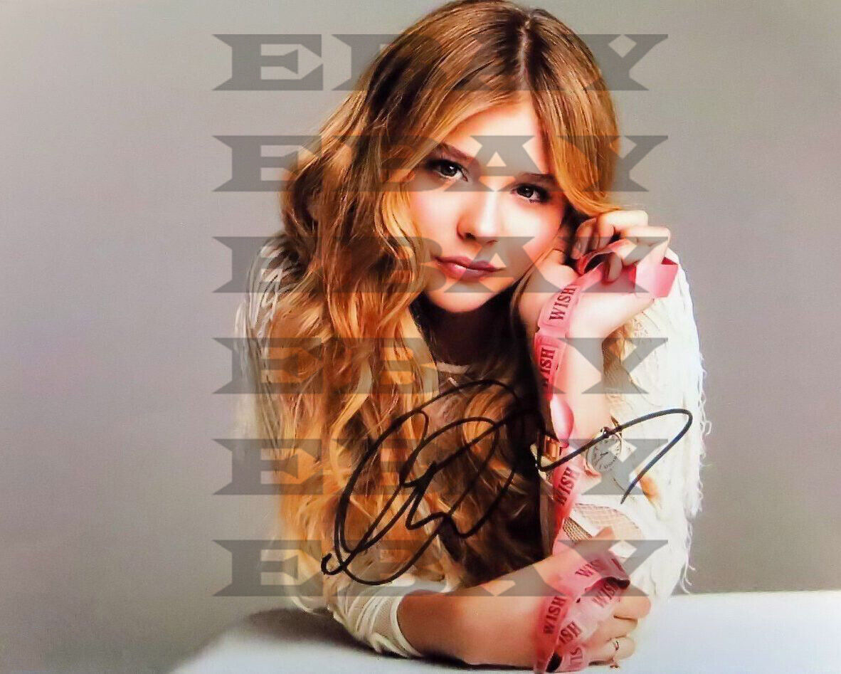 CHLOE GRACE MORETZ Autographed Signed 8x10 Photo Poster painting Reprint