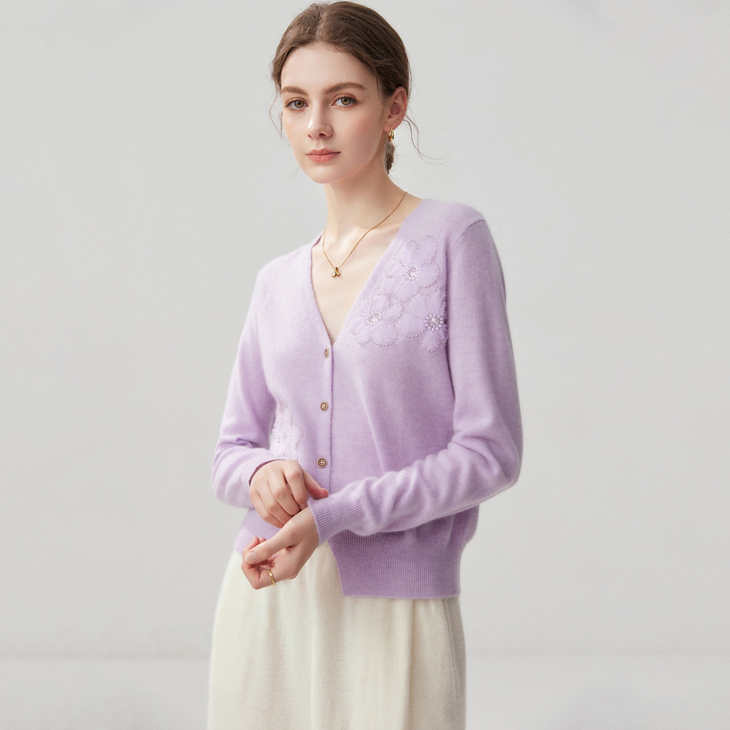 Women's Baby Cashmere Cardigan Regular Fit Floral-Applique V-Neck REAL SILK LIFE