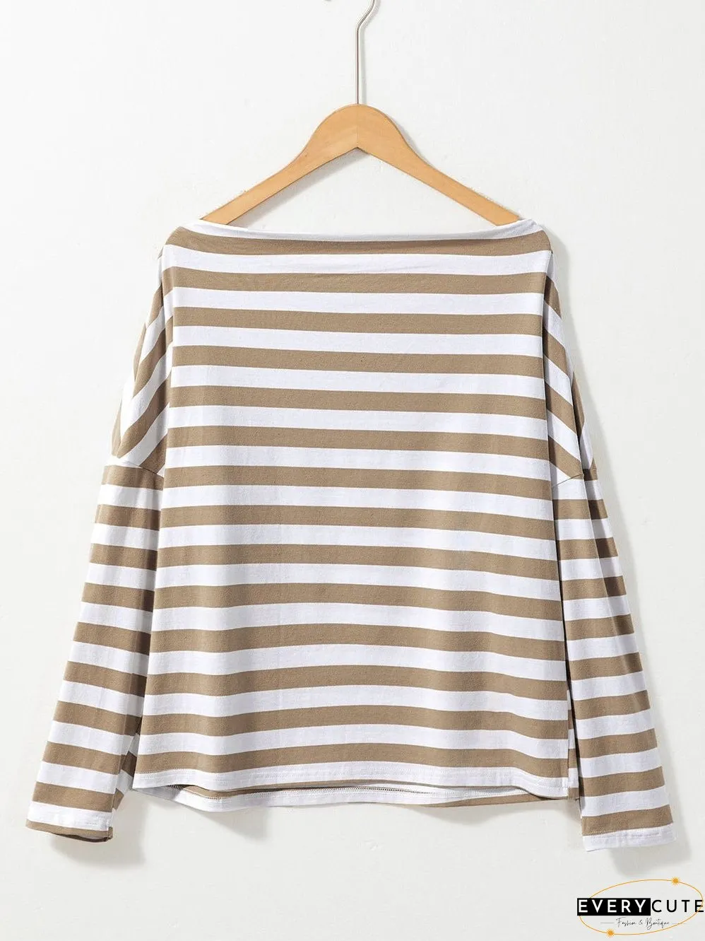 Loose-Fitting Short Sleeve Mock Neck Top