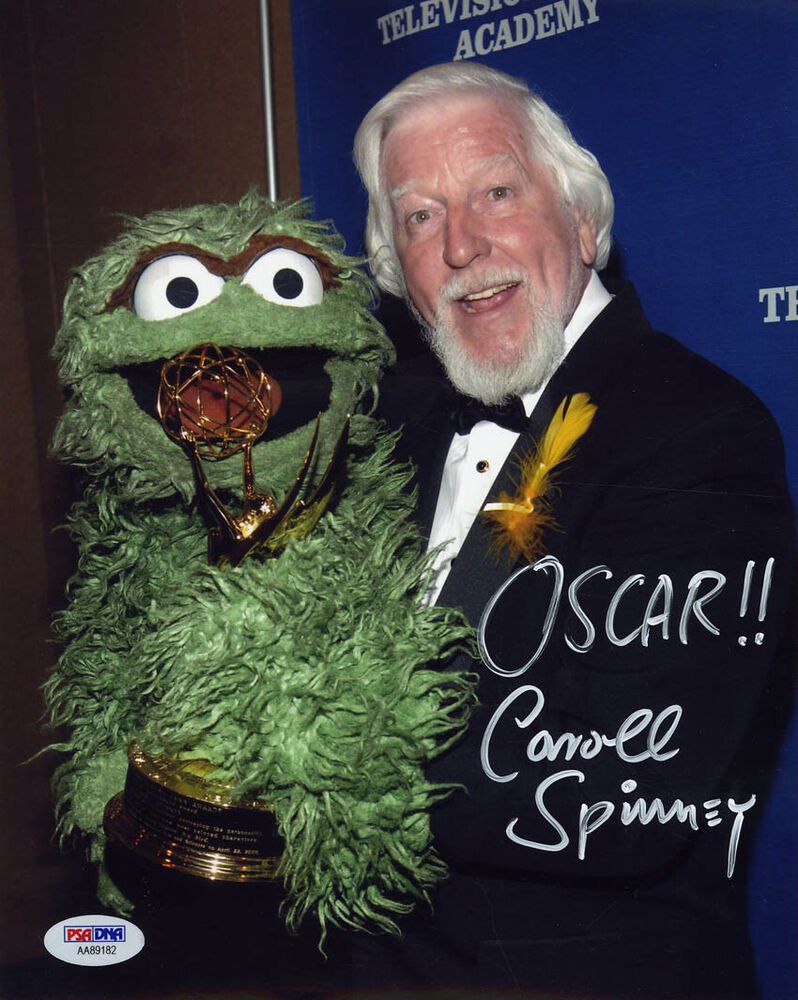 Caroll Spinney SIGNED 8x10 Photo Poster painting Oscar the Grouch Puppeteer PSA/DNA AUTOGRAPHED