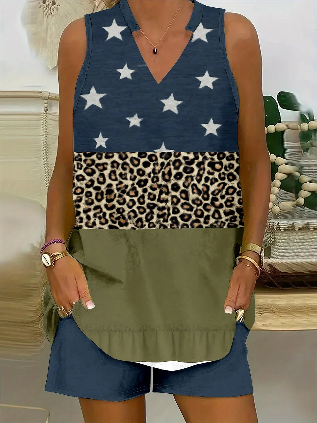 Women's Floral, Blue, Patchwork  2 Piece Outfits Set Summer  Sleeveless Top Vest and Shorts   James Yang