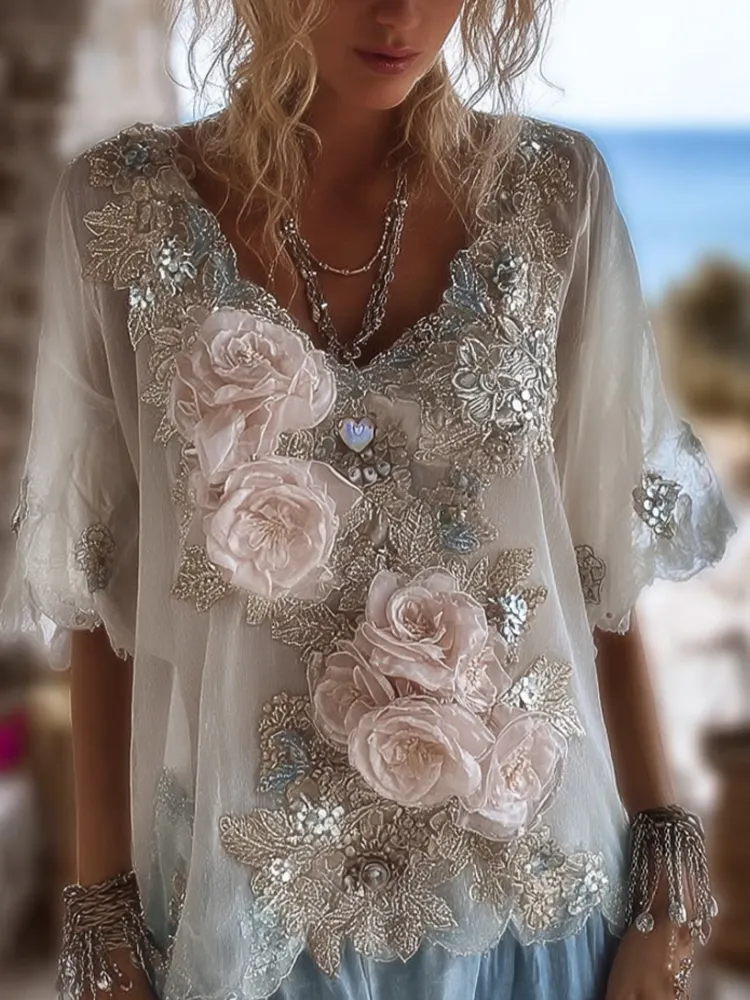 Women's Light-colored Floral Short-sleeved V-neck Top