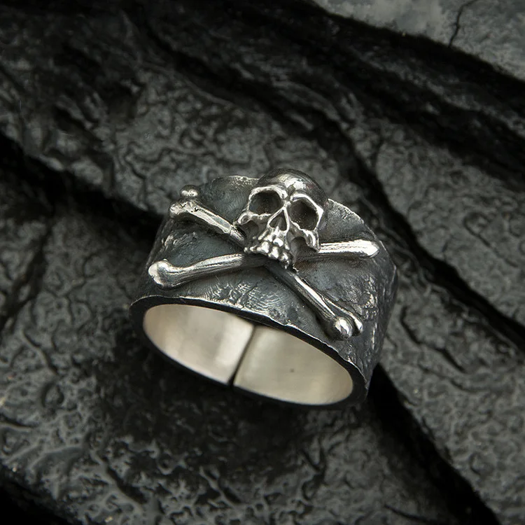 Exaggerated Skull Ring Men's Gothic Personality Punk Skeleton Bone Ring Fashion Metal Accessories Party Jewelry Size Anillos Mujer