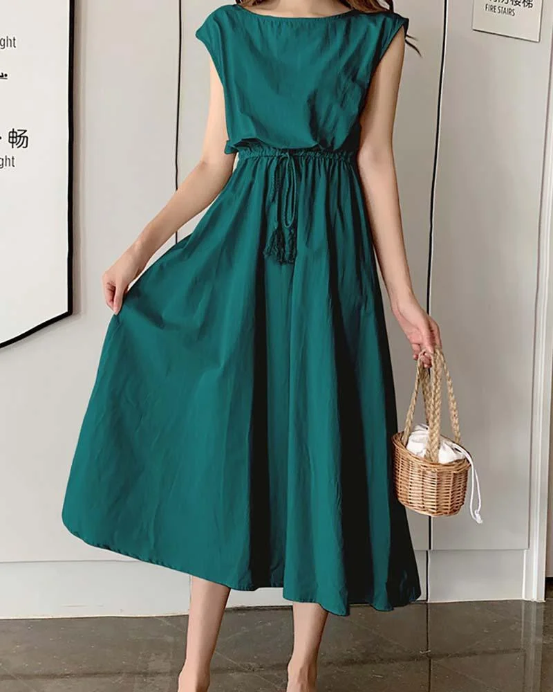 Solid color sleeveless casual dress