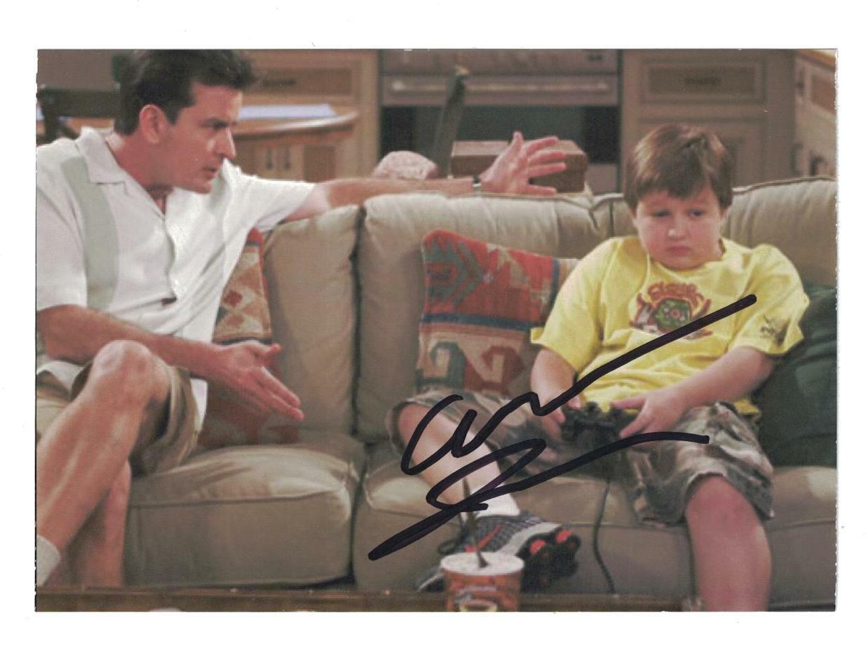 Angus Jones Signed Autographed 4 x 6 Photo Poster painting Actor Two and a Half Men B