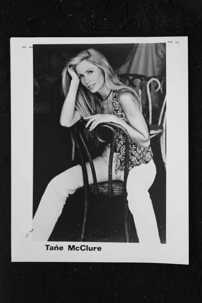 Tane Mcclure - 8x10 Headshot Photo Poster painting w/ Resume - LEGALLY BLONDE