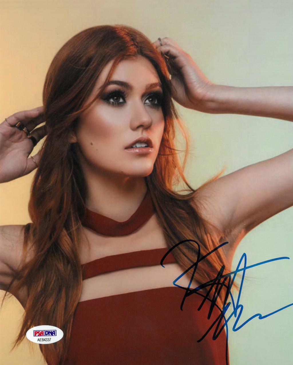 Katherine McNamara Signed Authentic Autographed 8x10 Photo Poster painting PSA/DNA #AE84337