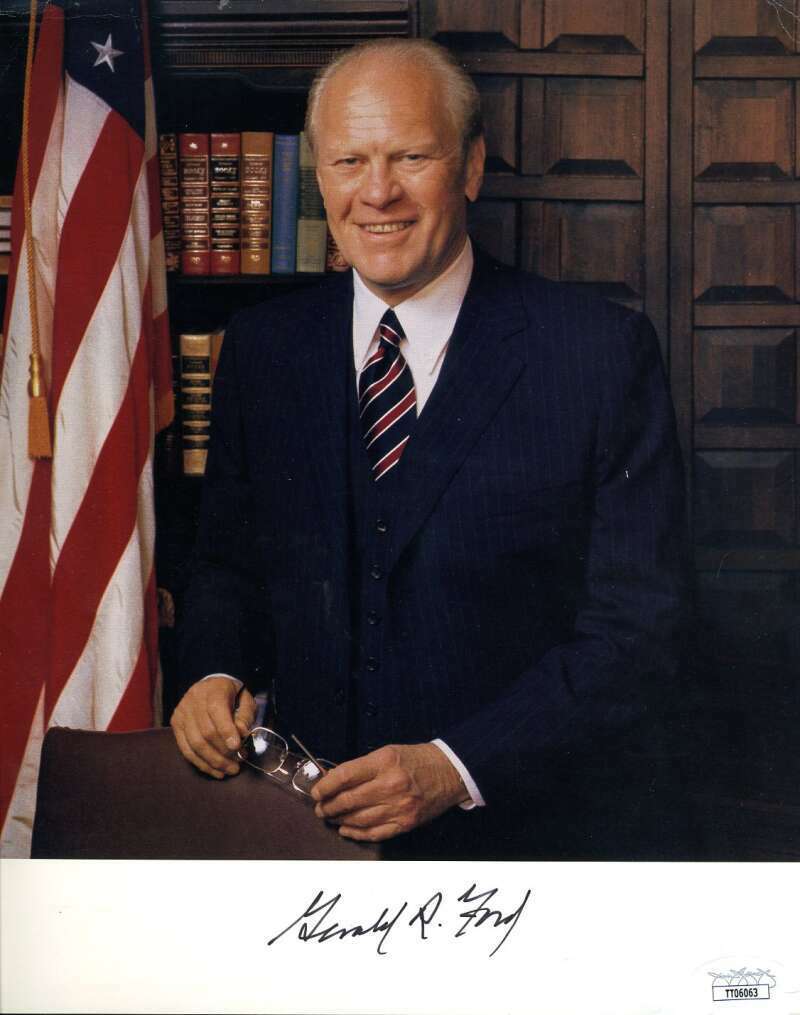 Gerald Ford JSA Coa Hand Signed 8x10 Photo Poster painting Autograph