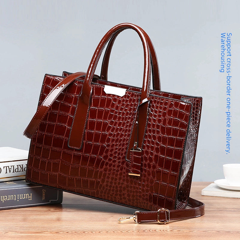 New Women’s Bag Trend Crocodile Pattern Portable Shoulder Slung Tote Bag A Generation Of Global