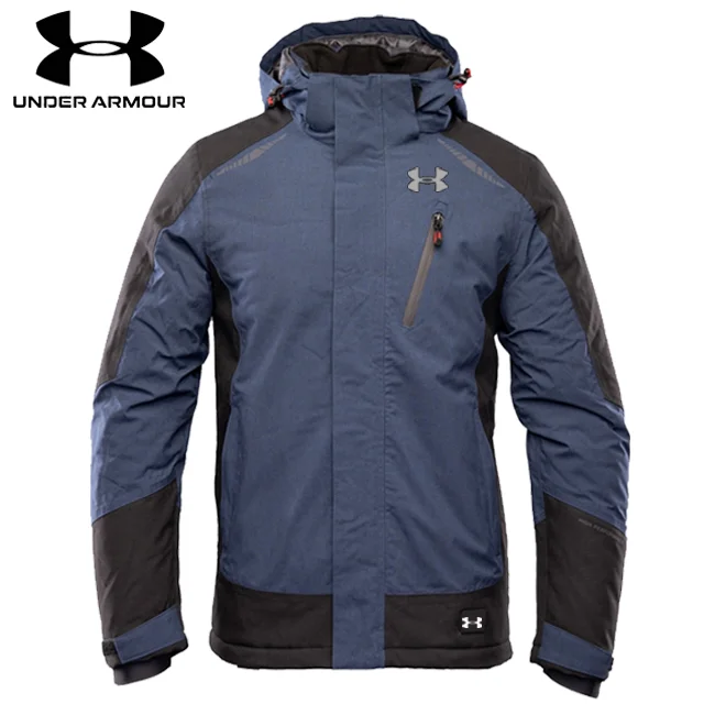 Under Armour szigetelt v&iacute;z&aacute;ll&oacute; kab&aacute;t