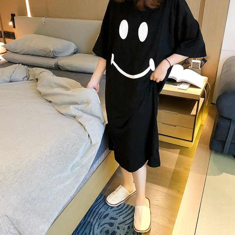 Sleepwears Happy Smile Face Pattern O Neck Short Sleeves Home Plus Size Cotton  Nightowns for Women One Piece Sleepshirts