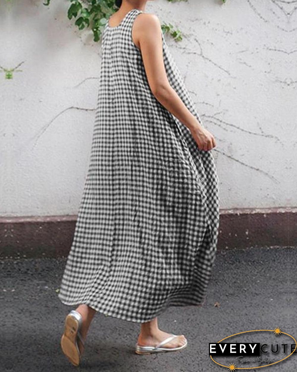 Women Casual Sleeveless Plaid Side Pocket Loose Maxi Dress