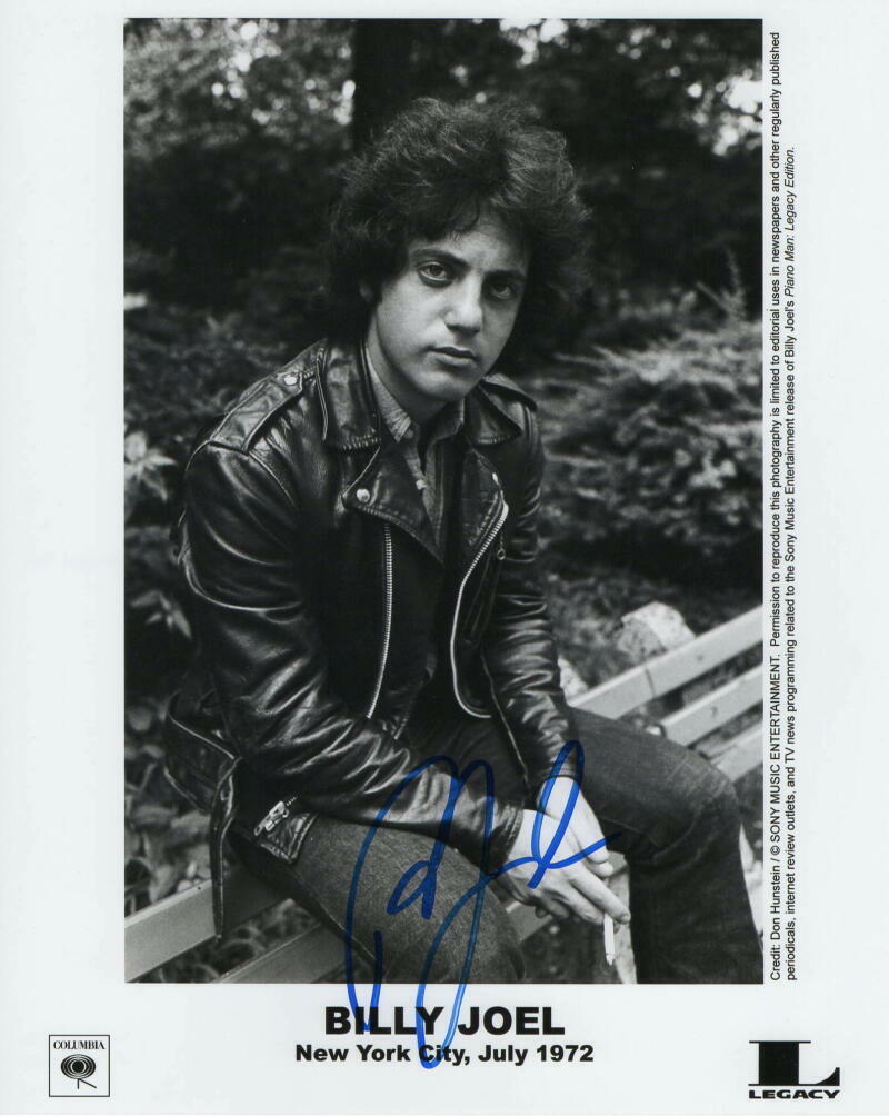 BILLY JOEL SIGNED AUTOGRAPH 8X10 Photo Poster painting - THE STRANGER, PIANO MAN, MUSIC LEGEND