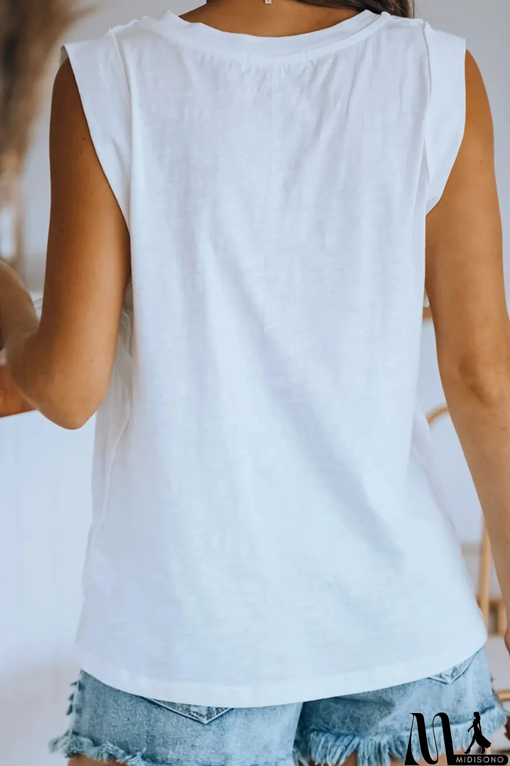 MidiSono - Casual Solid Basic O Neck T-Shirts(4 Colors)