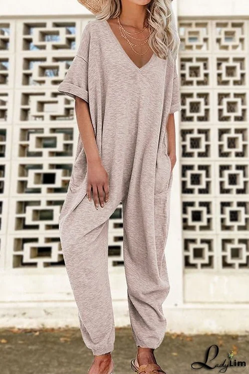 Chic and Relaxed Jumpsuit